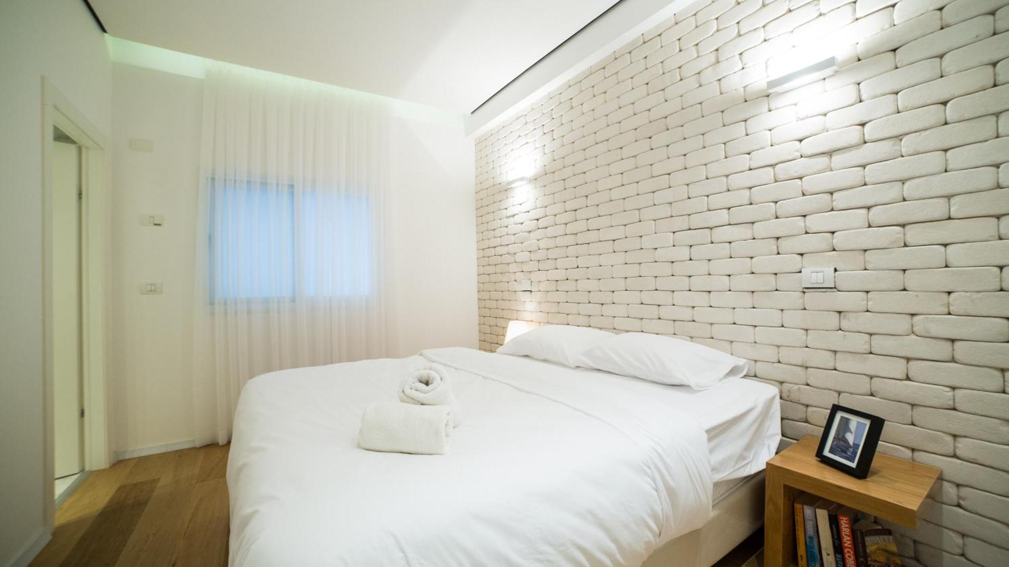 Beach Apartments Tlv - Exclusive Tel Aviv Bilik gambar
